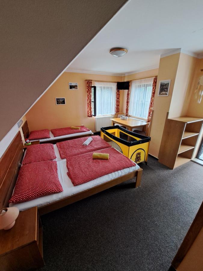 Hotel U Bernardyna à Harrachov Extérieur photo