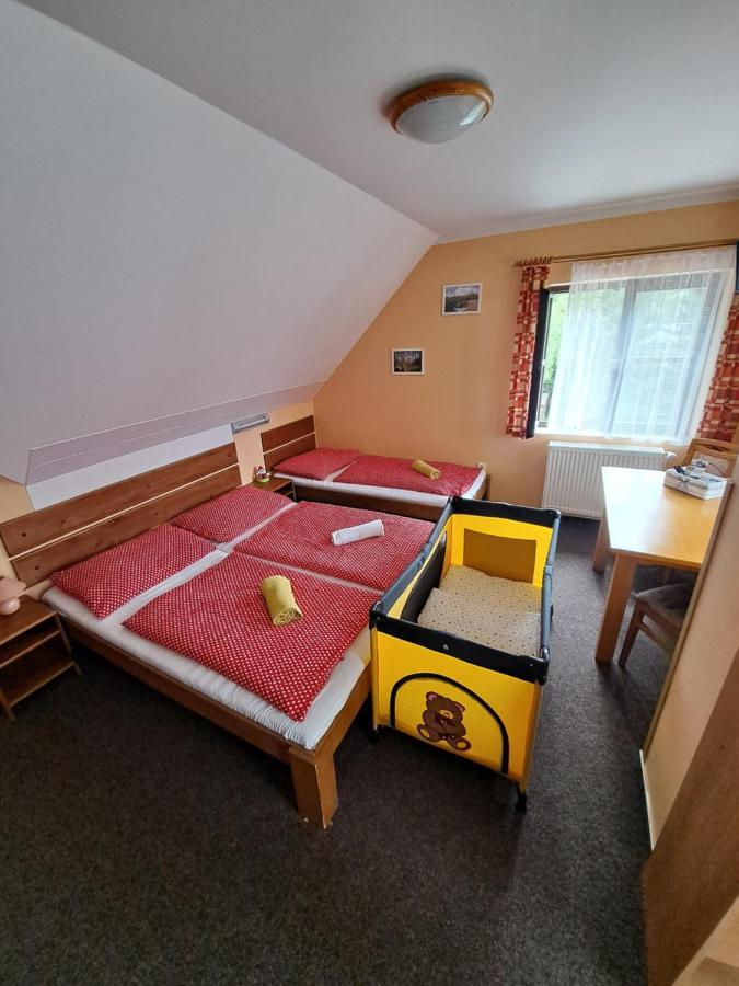 Hotel U Bernardyna à Harrachov Extérieur photo